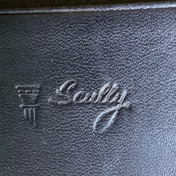 Scully Passport Wallet Black - Picture 7 of 14